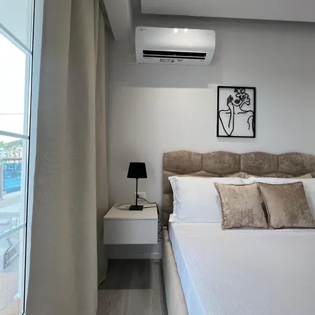 Luxury Lc Apartmán *