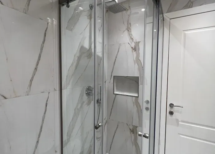 Διαμέρισμα Luxury Lc Golem (Tirana)