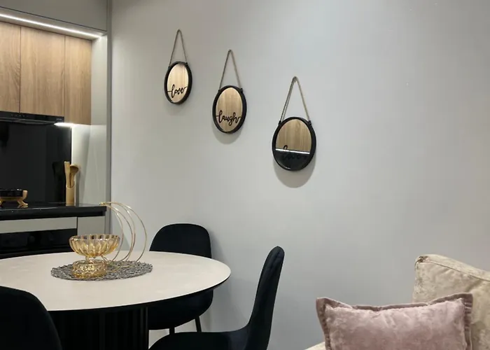 Διαμέρισμα Luxury Lc *