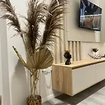 Apartment Luxury Lc Golem (Tirana)