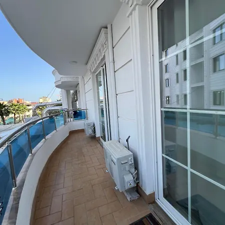 Luxury Lc Apartman *