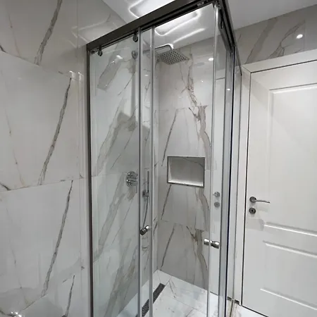 Apartment Luxury Lc Golem (Tirana)