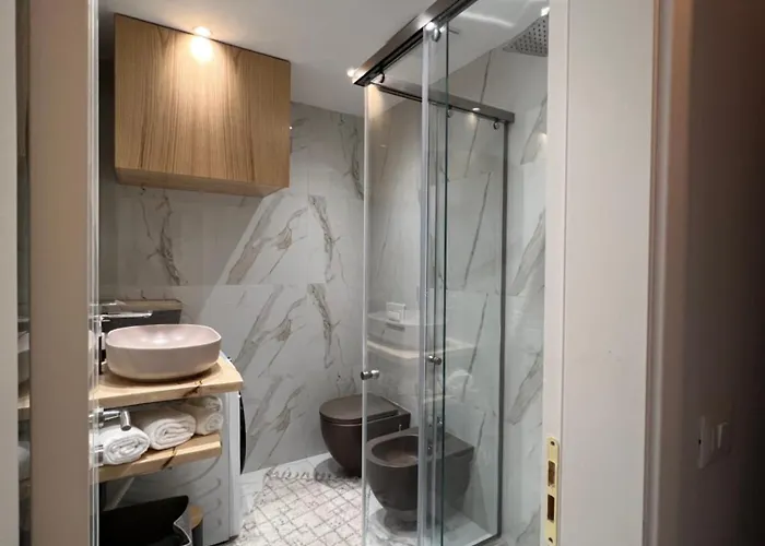 Luxury Lc Lägenhet Golem (Tirana)